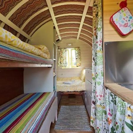 Clissmann Horse Caravans Glamping Ратдрам Экстерьер фото